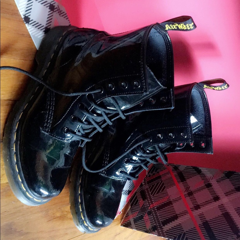 Dr Martens Modern Classics Patent 8-Eye Boot